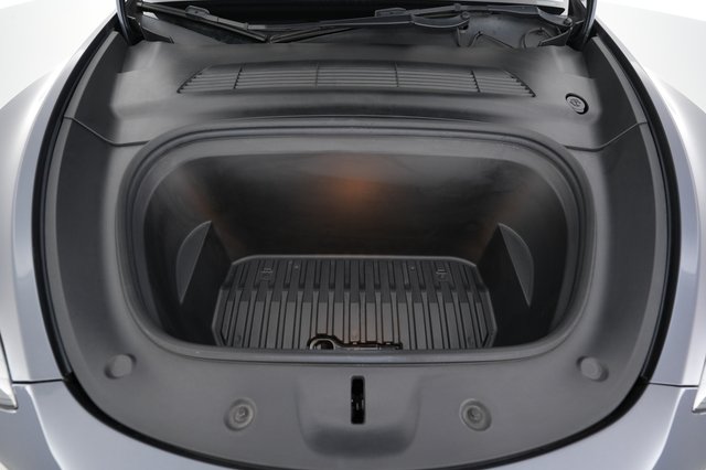 2023 Tesla Model Y — photo 22 of 25