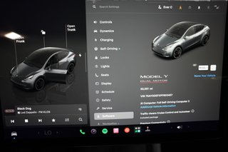 2023 Tesla Model Y — photo 5 of 30