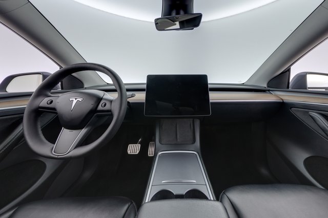 2023 Tesla Model Y — photo 20 of 25