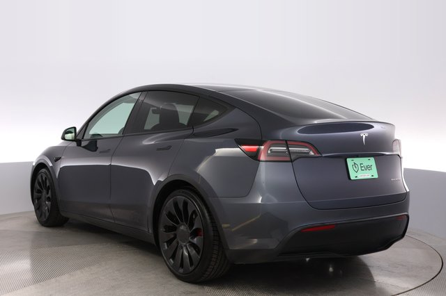 2023 Tesla Model Y — photo 13 of 25