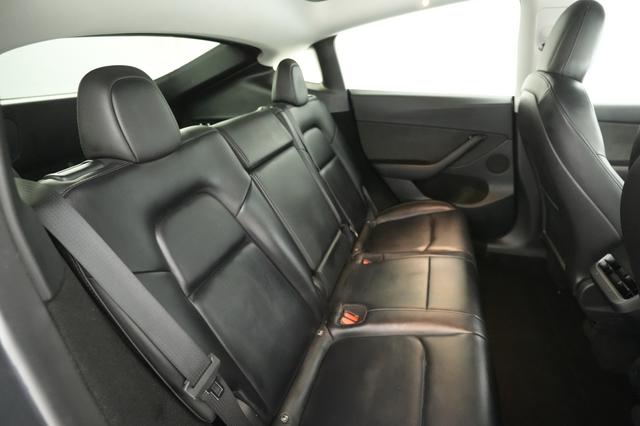 2023 Tesla Model Y — photo 4 of 25