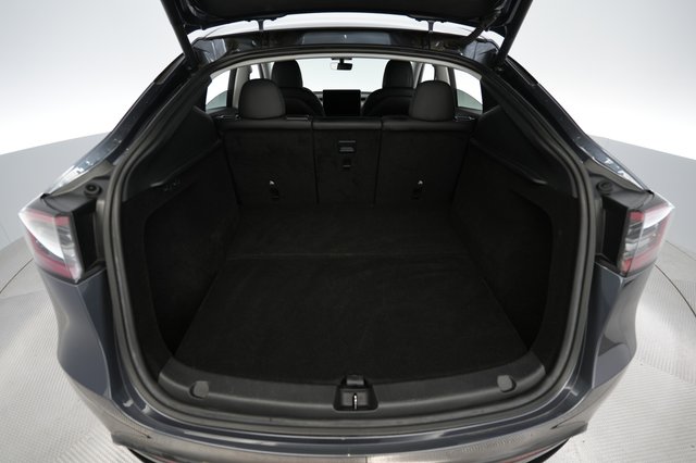 2023 Tesla Model Y — photo 6 of 25