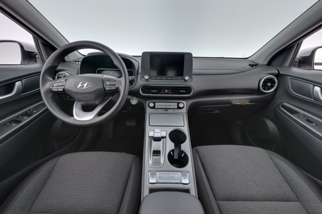 2023 Hyundai Kona Electric — photo 21 of 23