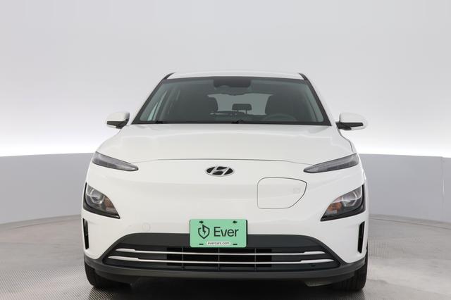 2023 Hyundai Kona Electric — photo 9 of 23