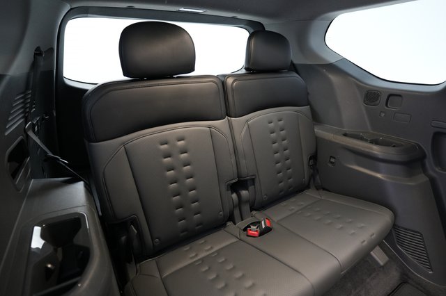 2024 Kia EV9 — photo 20 of 28