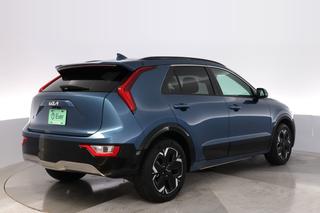 2024 Kia Niro EV — photo 2 of 24
