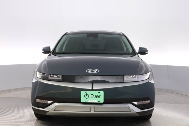 2024 Hyundai IONIQ 5 — photo 9 of 24