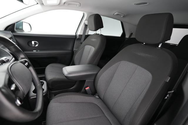 2024 Hyundai IONIQ 5 — photo 3 of 24
