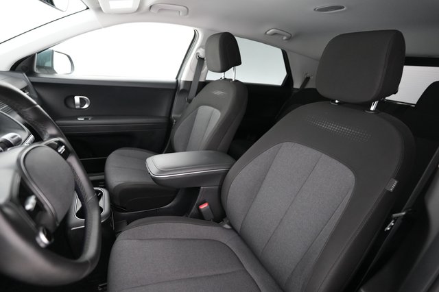 2024 Hyundai IONIQ 5 — photo 3 of 24