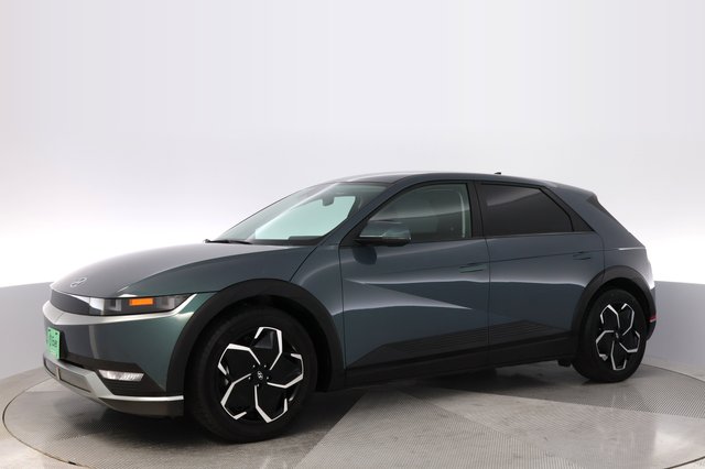 2024 Hyundai IONIQ 5 — photo 14 of 24