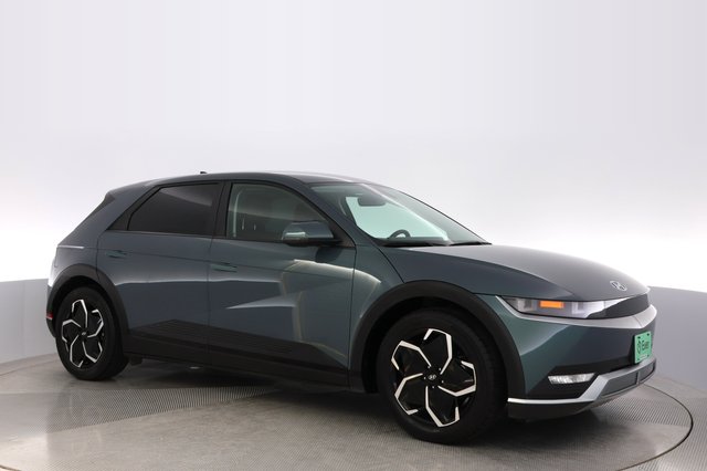 2024 Hyundai IONIQ 5 — photo 11 of 24