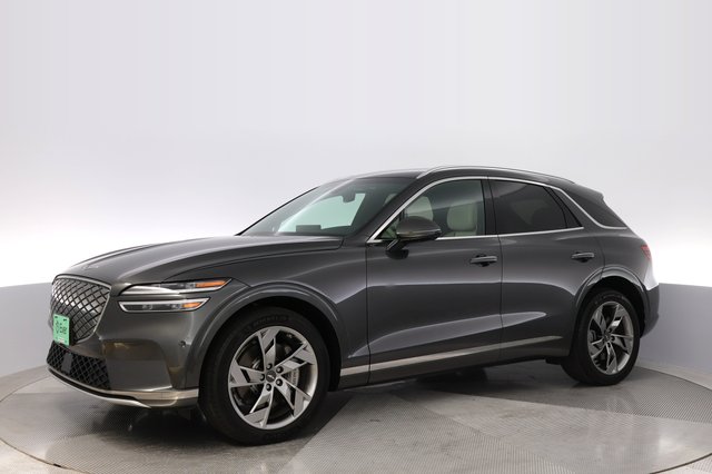 2025 Genesis Electrified GV70 — photo 14 of 24