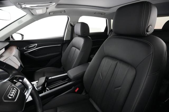 2019 Audi e-tron — photo 3 of 28