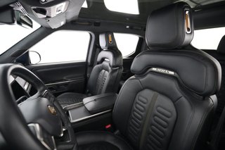 2022 Rivian R1T — photo 3 of 25