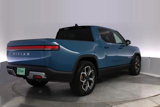 2022 Rivian R1T — photo 2 of 29
