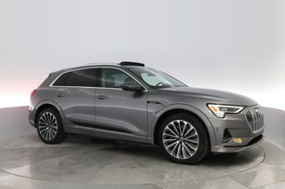 2019 Audi e-tron — photo 8 of 31