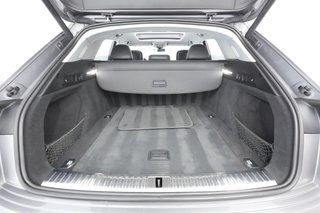 2019 Audi e-tron — photo 21 of 31