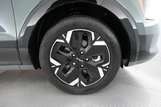 2025 Kia Niro EV — photo 16 of 26