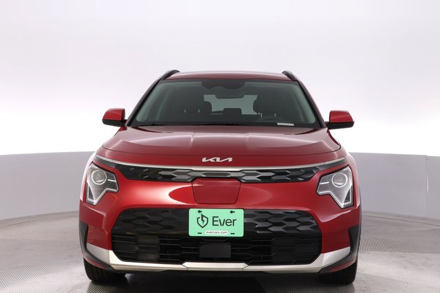 2023 Kia Niro EV — photo 9 of 24