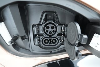 2024 Nissan Ariya — photo 8 of 24