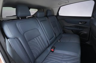 2024 Nissan Ariya — photo 4 of 24