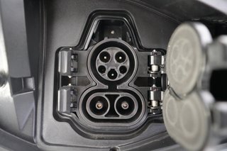 2023 Nissan Ariya — photo 8 of 27