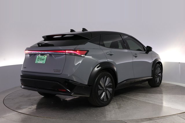 2023 Nissan Ariya — photo 2 of 27
