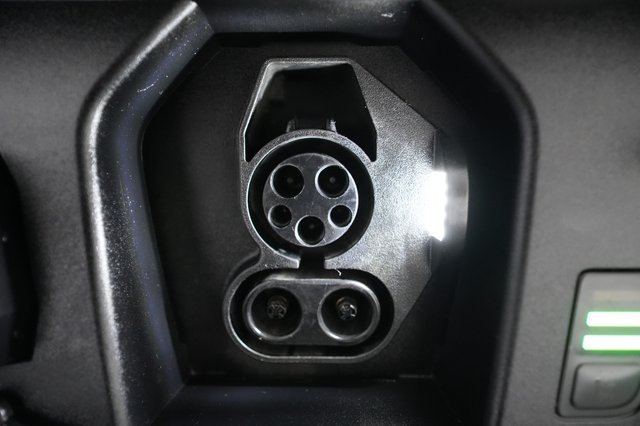 2023 Kia Niro EV — photo 8 of 24