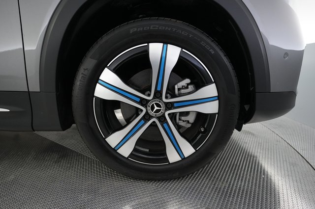 2023 Mercedes-Benz EQB — photo 16 of 26