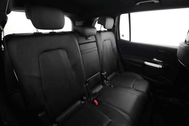 2023 Mercedes-Benz EQB — photo 4 of 26