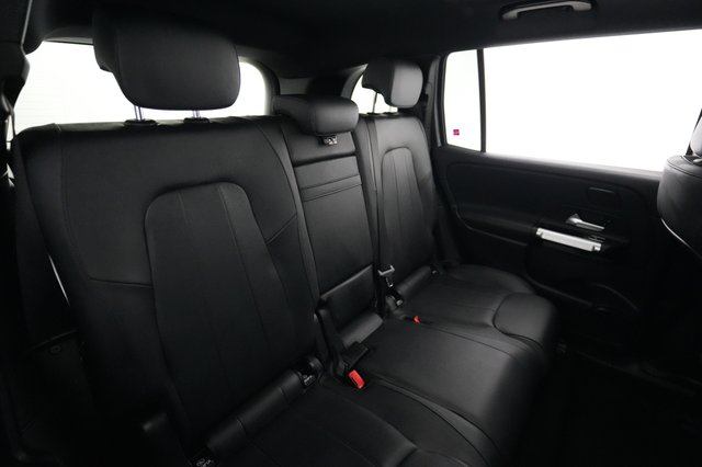 2023 Mercedes-Benz EQB — photo 4 of 26