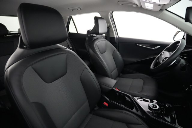 2024 Kia Niro EV — photo 18 of 25