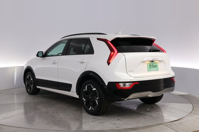 2024 Kia Niro EV — photo 13 of 25