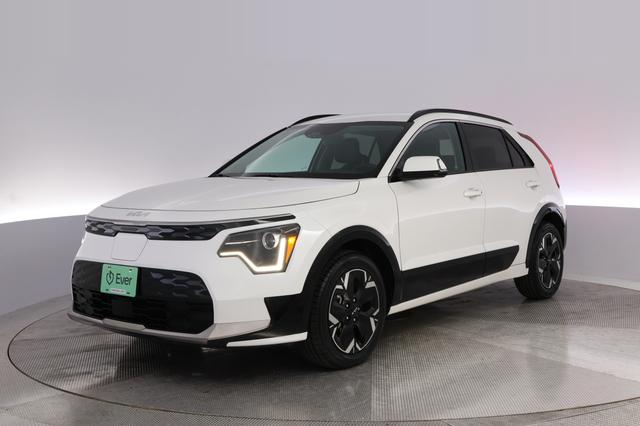 2024 Kia Niro EV — VIN KNDCR3L13R5114339