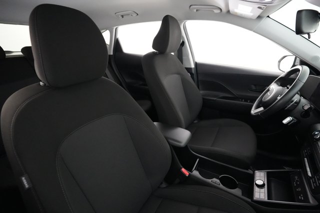2024 Hyundai Kona Electric — photo 17 of 25