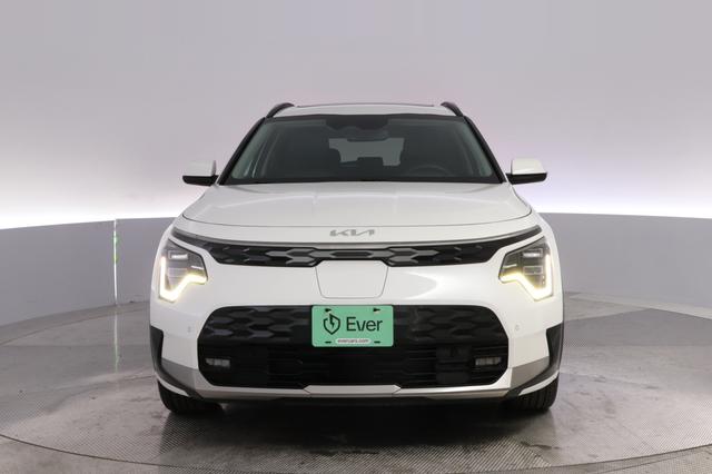2024 Kia Niro EV — photo 9 of 24