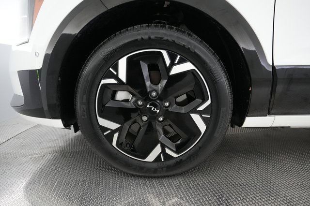 2024 Kia Niro EV — photo 15 of 24