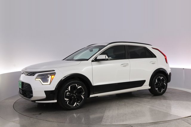 2024 Kia Niro EV — photo 14 of 24