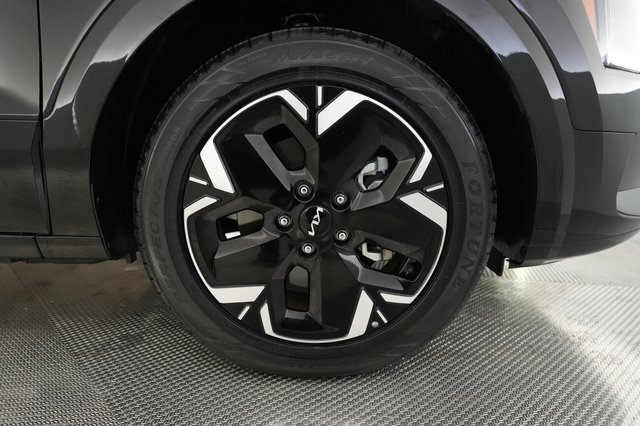 2025 Kia Niro EV — photo 16 of 26