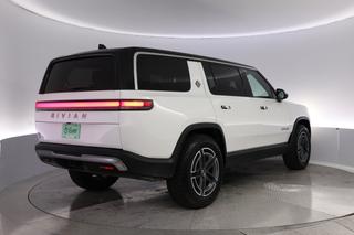 2025 Rivian R1S — photo 2 of 27