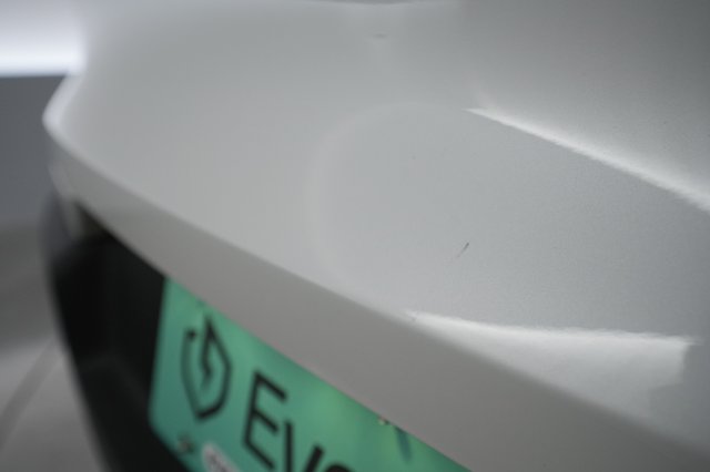 2022 Volvo XC40 Recharge — photo 30 of 33