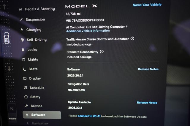 2023 Tesla Model X — photo 5 of 28