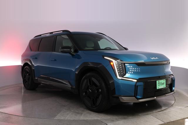 2024 Kia EV9 — photo 10 of 26