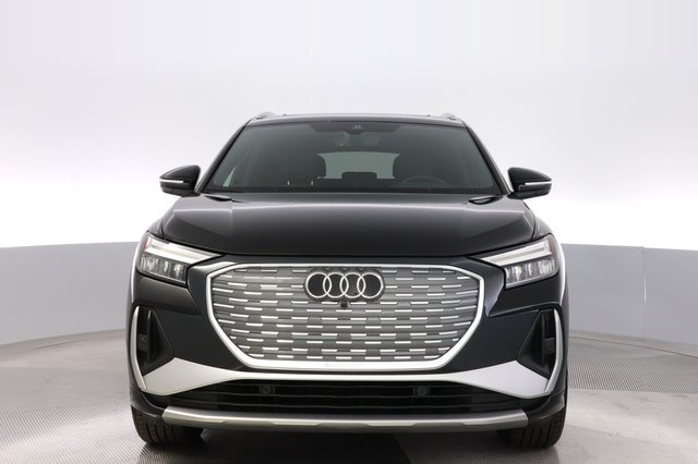 2024 Audi Q4 e-tron — photo 9 of 23