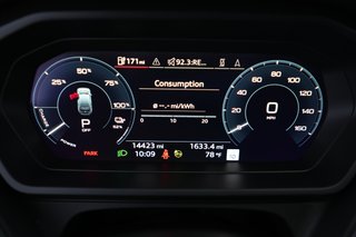2024 Audi Q4 e-tron — photo 5 of 23