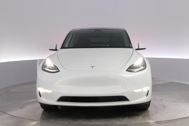 2021 Tesla Model Y — photo 9 of 27