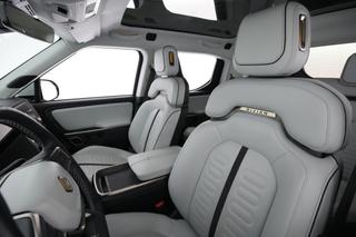 2022 Rivian R1T — photo 3 of 25