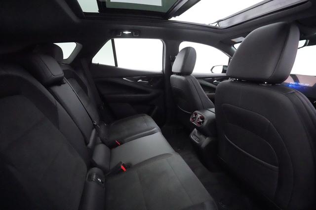 2024 Chevrolet Blazer EV — photo 4 of 27