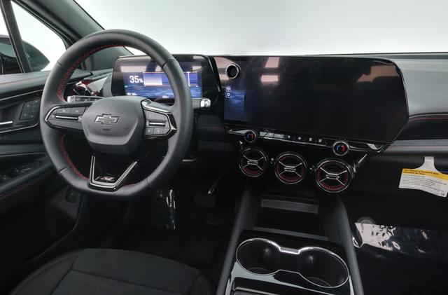 2024 Chevrolet Blazer EV — photo 3 of 27