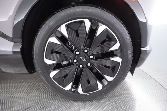 2024 Chevrolet Blazer EV — photo 16 of 27